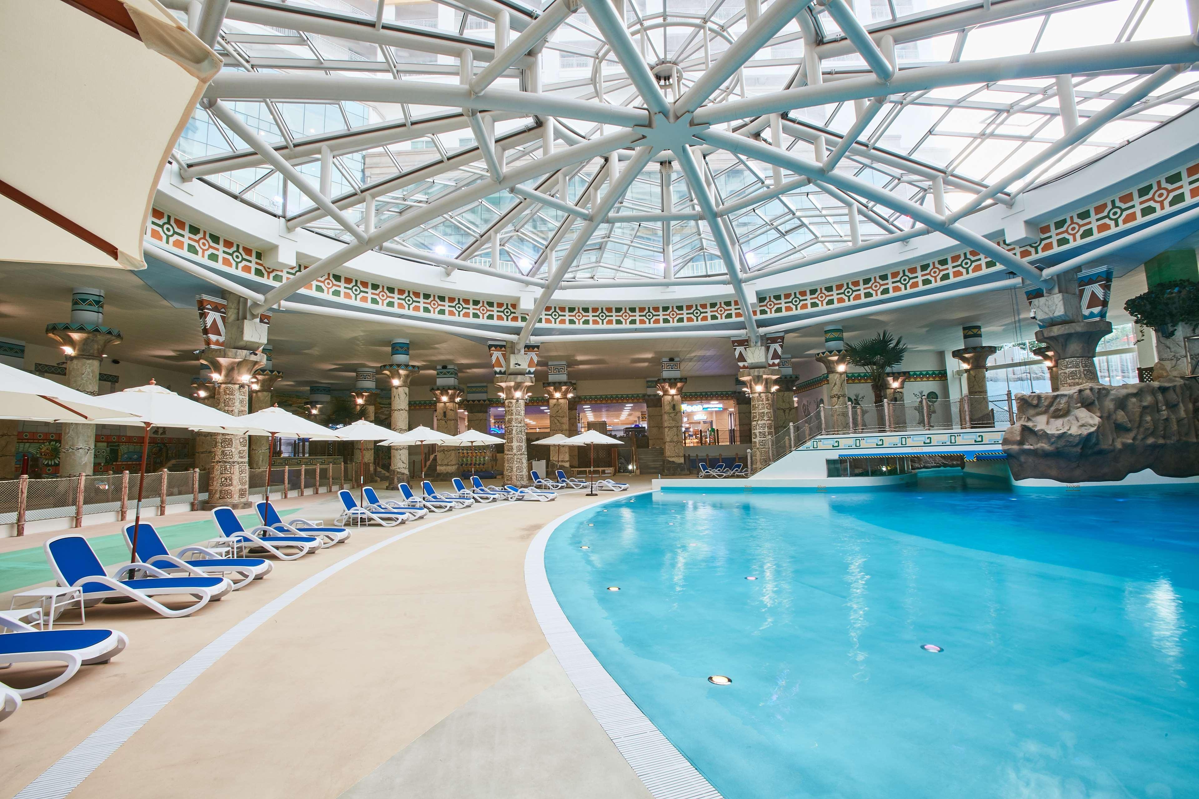 Best Western Plus Elmendorf Hotel San Antonio Hotel מראה חיצוני תמונה